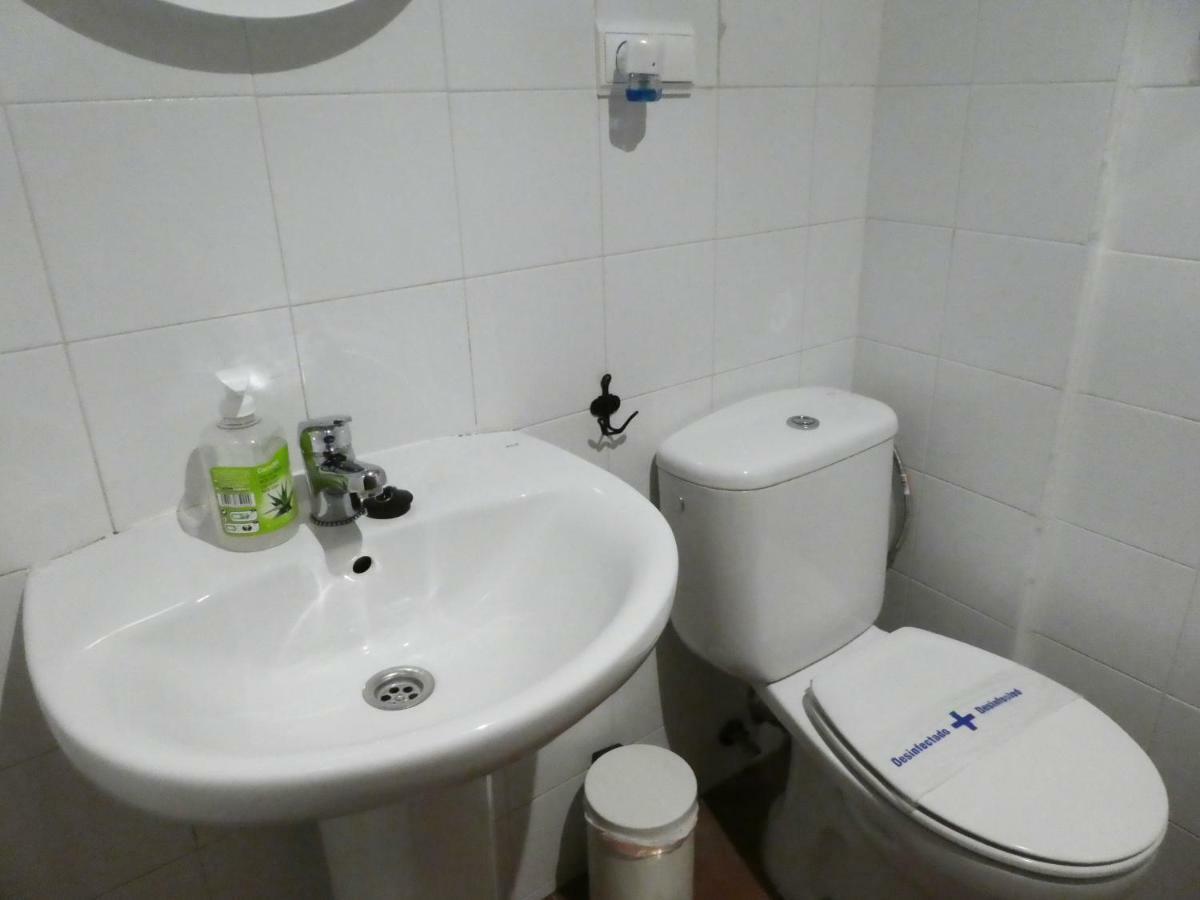 Apartamentos Nahira Suites 3000 غرناطة المظهر الخارجي الصورة